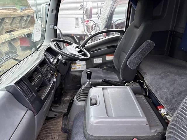 Isuzu Forward  с аукциона в Японии