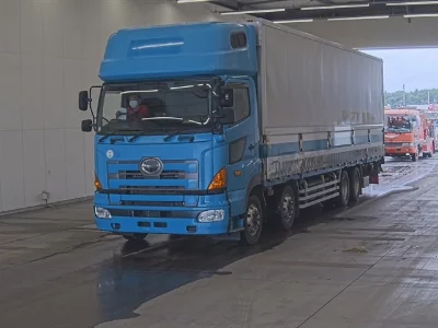 Isuzu Forward