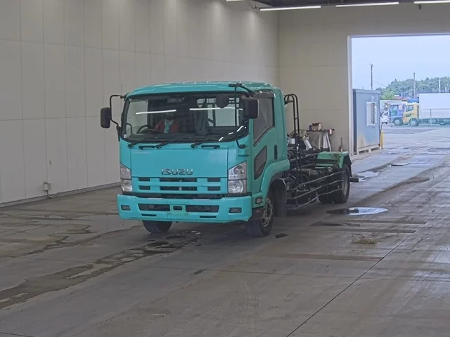 Isuzu Forward  с аукциона в Японии