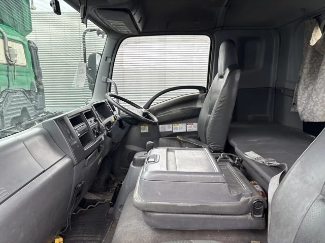 Isuzu Forward  с аукциона в Японии