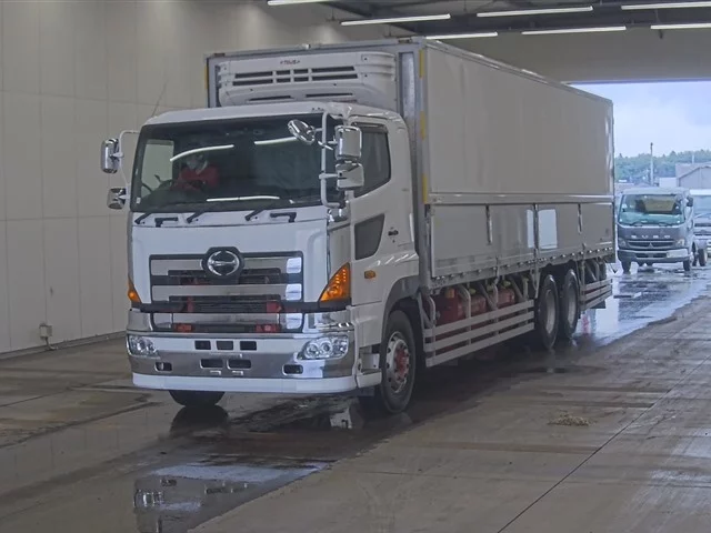 Hino Profia  с аукциона в Японии