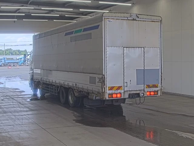 Hino Profia  с аукциона в Японии