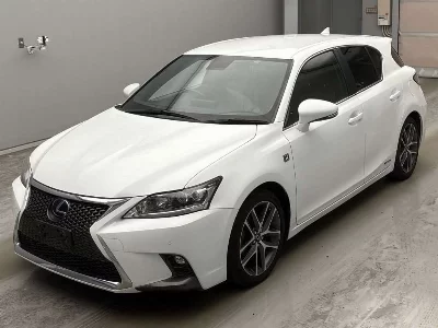 Lexus CT200h