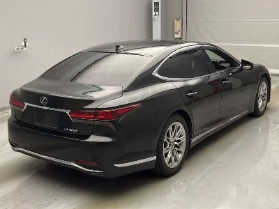 Lexus LS500h