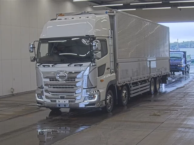 Hino Profia  с аукциона в Японии