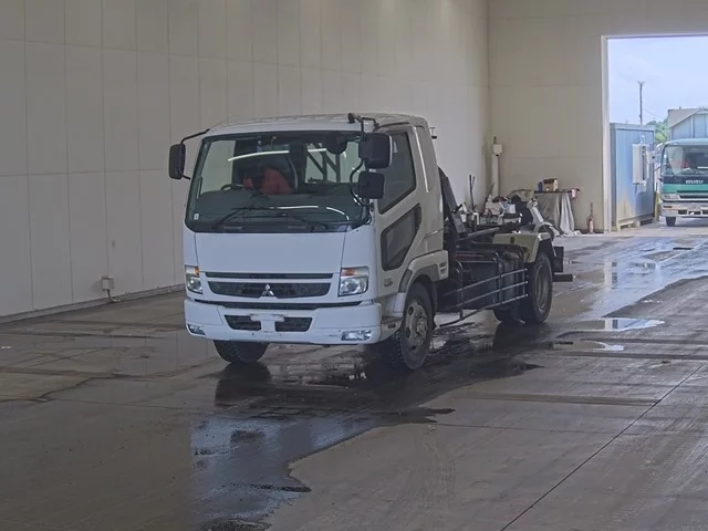 Mitsubishi Fuso Fighter  с аукциона в Японии