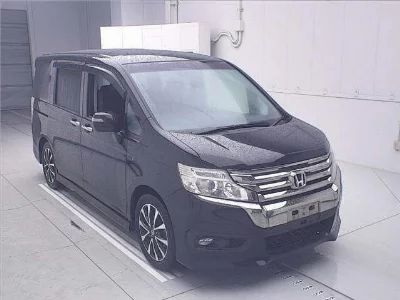 Honda STEPWGN SPADA