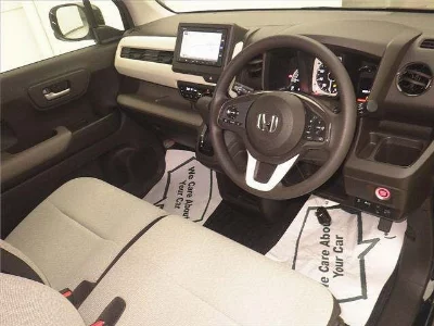 HONDA N-WGN