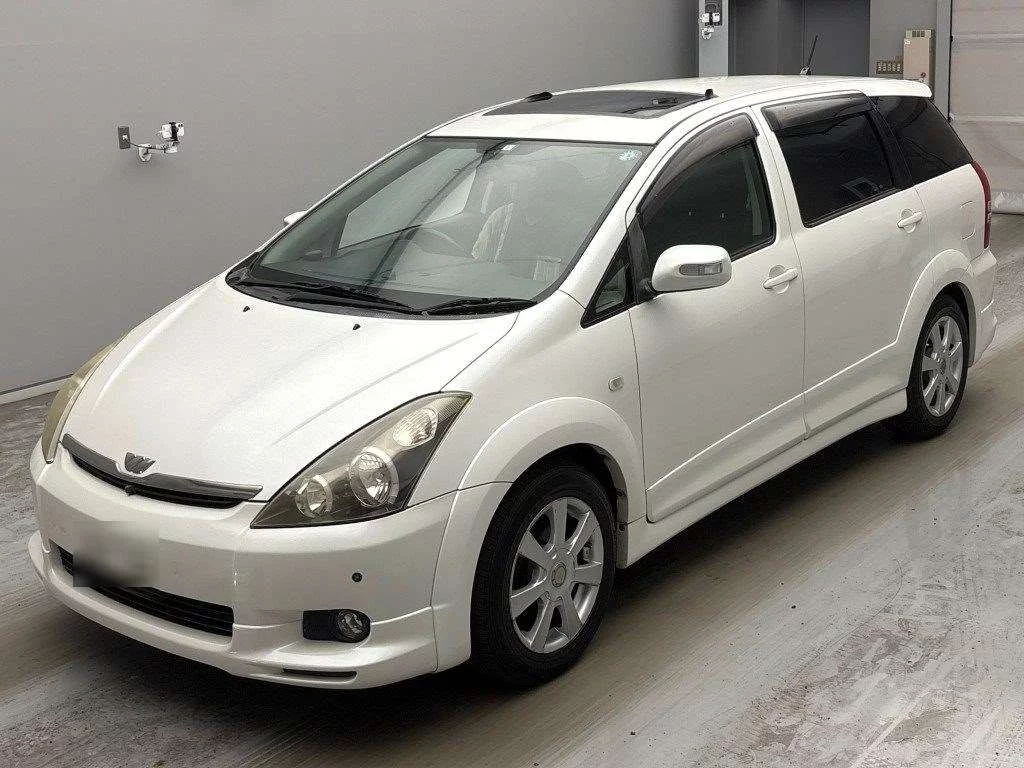 Toyota Wish  с аукциона в Японии