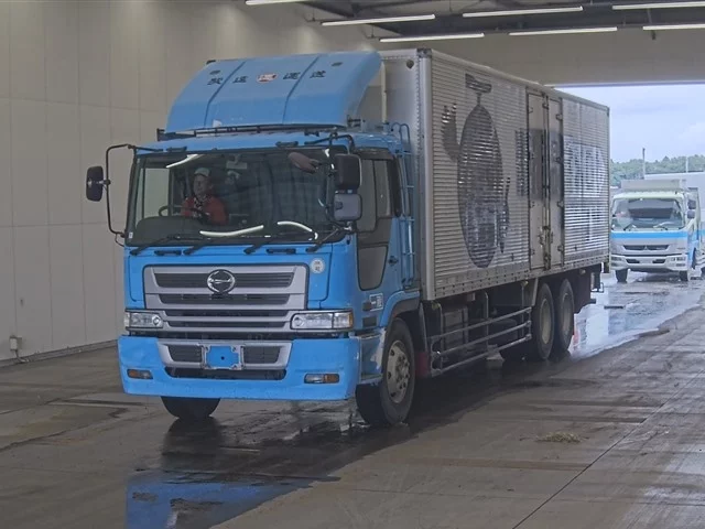 Hino Profia  с аукциона в Японии