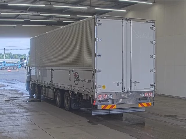 Hino Profia  с аукциона в Японии