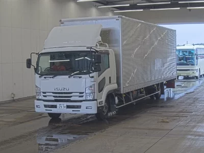 Isuzu Forward
