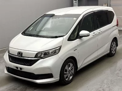 HONDA FREED + HYBRID