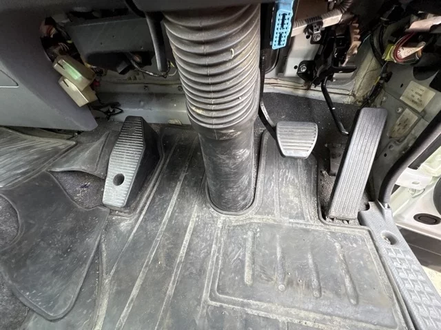 Isuzu Forward  с аукциона в Японии