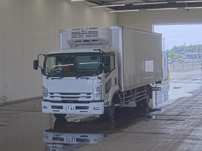 Isuzu Forward