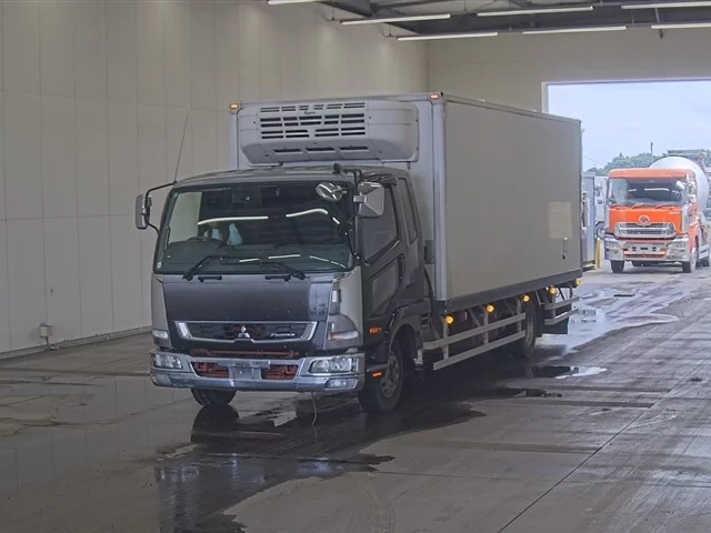 Mitsubishi Fuso Fighter  с аукциона в Японии