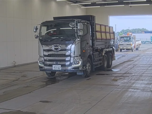 Hino Profia  с аукциона в Японии