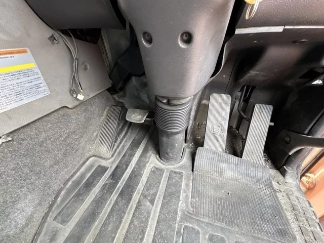 Nissan UD  с аукциона в Японии
