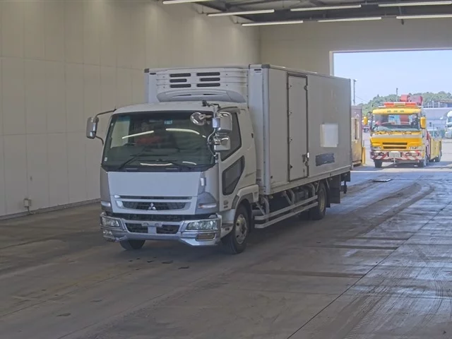 Mitsubishi Fuso Fighter  с аукциона в Японии