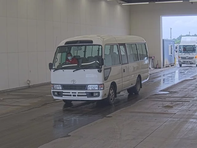 Toyota Coaster  с аукциона в Японии