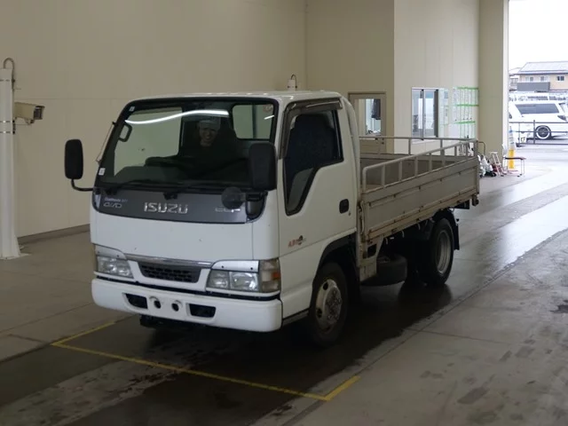 Isuzu Elf  с аукциона в Японии