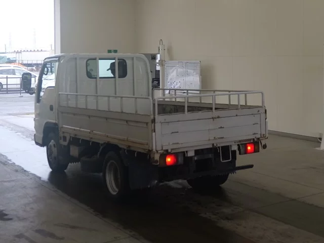 Isuzu Elf  с аукциона в Японии