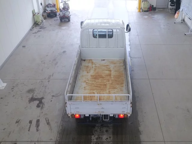 Isuzu Elf  с аукциона в Японии