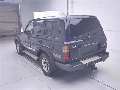 Toyota LAND CRUISER 80