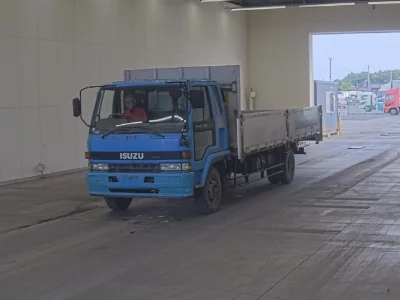 Isuzu Forward