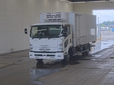 Isuzu Forward