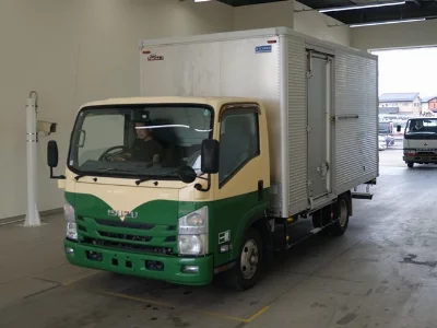 Isuzu Elf