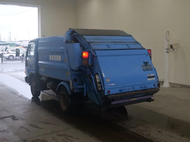 Nissan Atlas  с аукциона в Японии