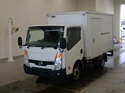 Nissan Atlas