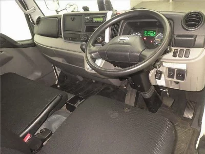 NISSAN NT450 ATLAS
