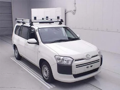 MAZDA FAMILIA