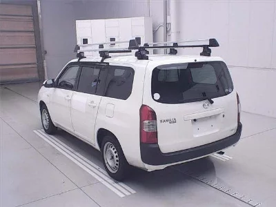 MAZDA FAMILIA