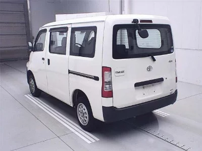 TOYOTA TOWN ACE