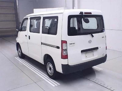 TOYOTA TOWN ACE