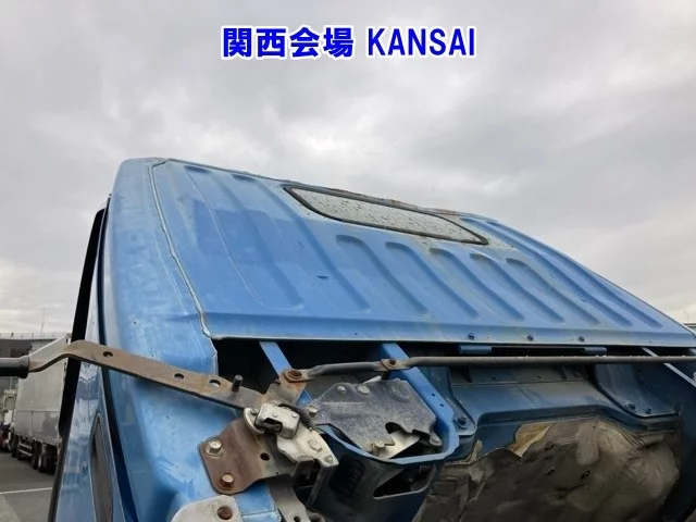 Mitsubishi Fuso Canter  с аукциона в Японии