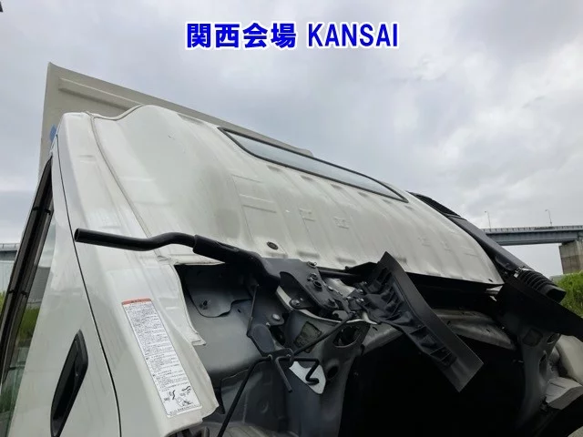 Hino Dutro  с аукциона в Японии