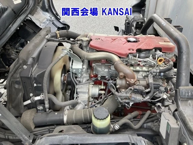 Hino Dutro  с аукциона в Японии