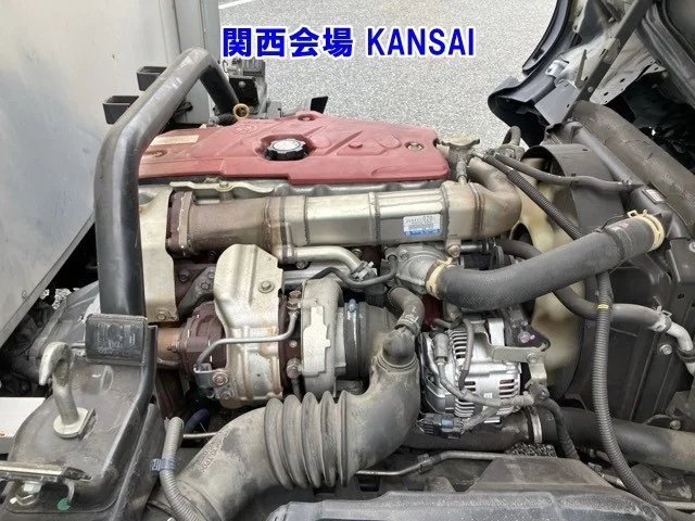 Hino Dutro  с аукциона в Японии