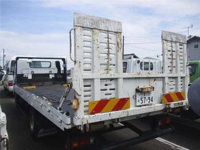 MITSUBISHI CANTER