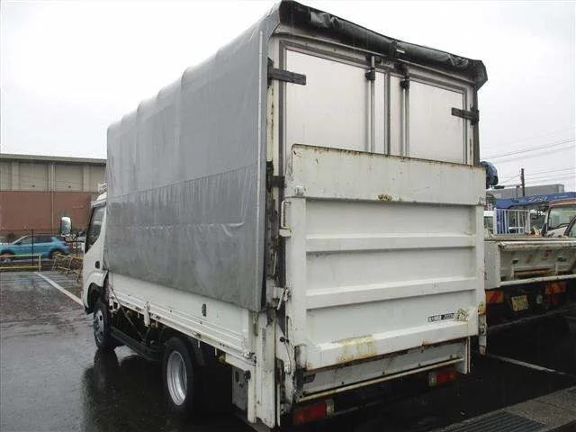 Hino Dutro  с аукциона в Японии