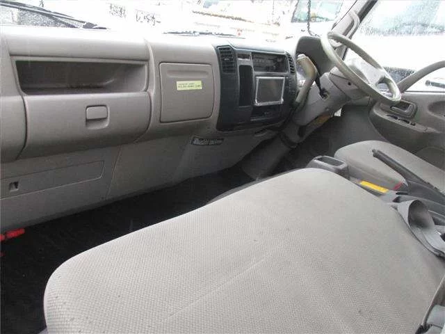 Hino Dutro  с аукциона в Японии