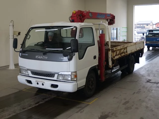 Isuzu Elf  с аукциона в Японии