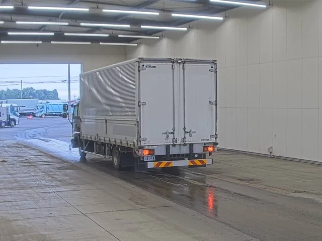 Isuzu Forward  с аукциона в Японии
