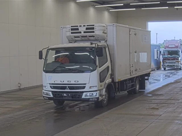 Mitsubishi Fuso Fighter  с аукциона в Японии