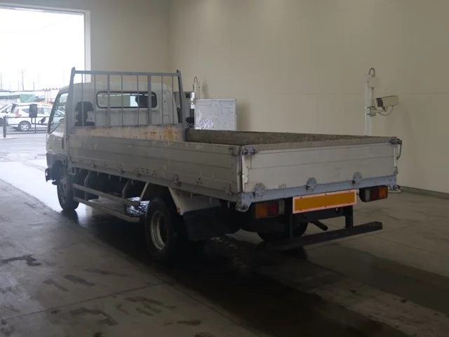 Mitsubishi Fuso Canter  с аукциона в Японии