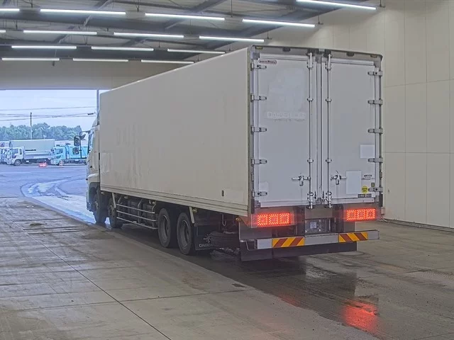 Hino Profia  с аукциона в Японии